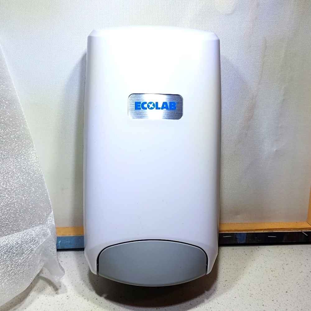 Hand Soap Dispenser ECOLAB New No Tags